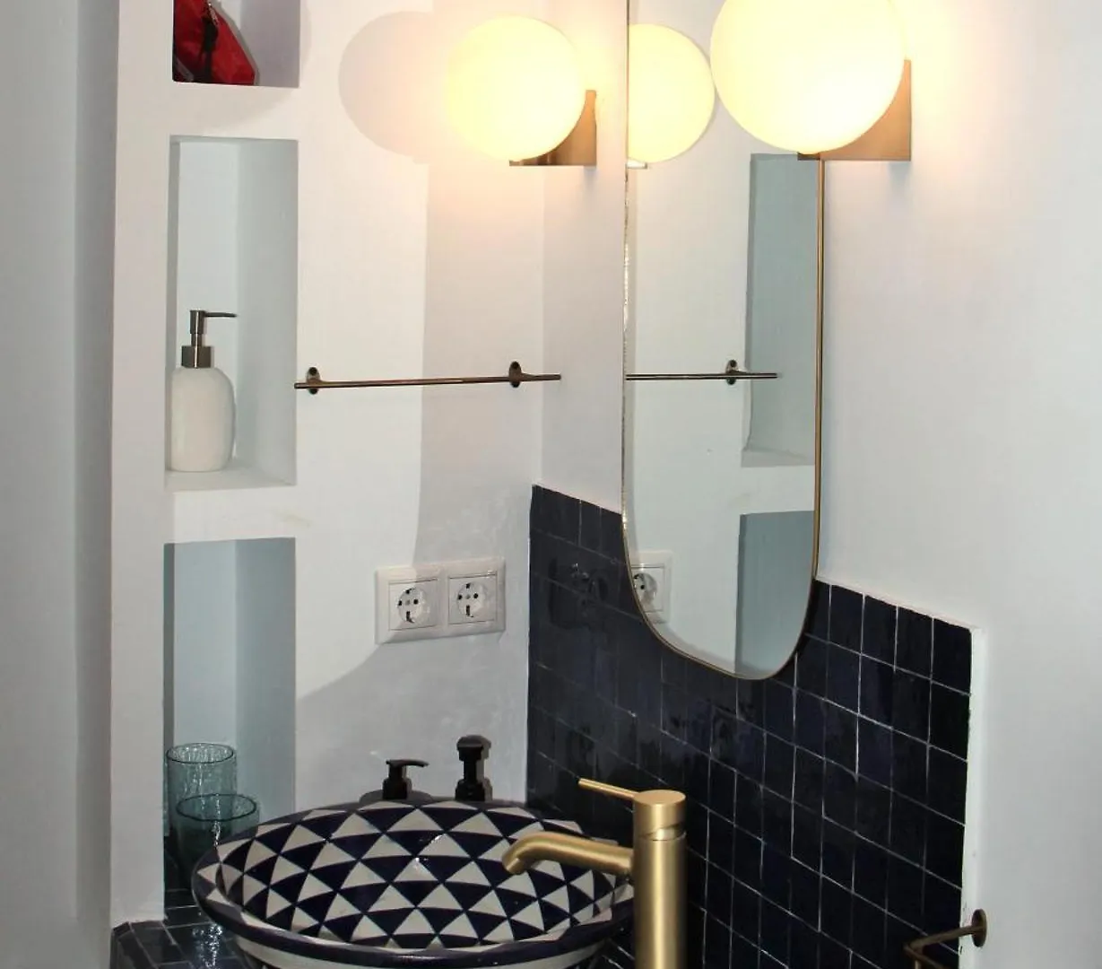 La Casa El Molinillo - Maison D'Hotes Malaga Apartment